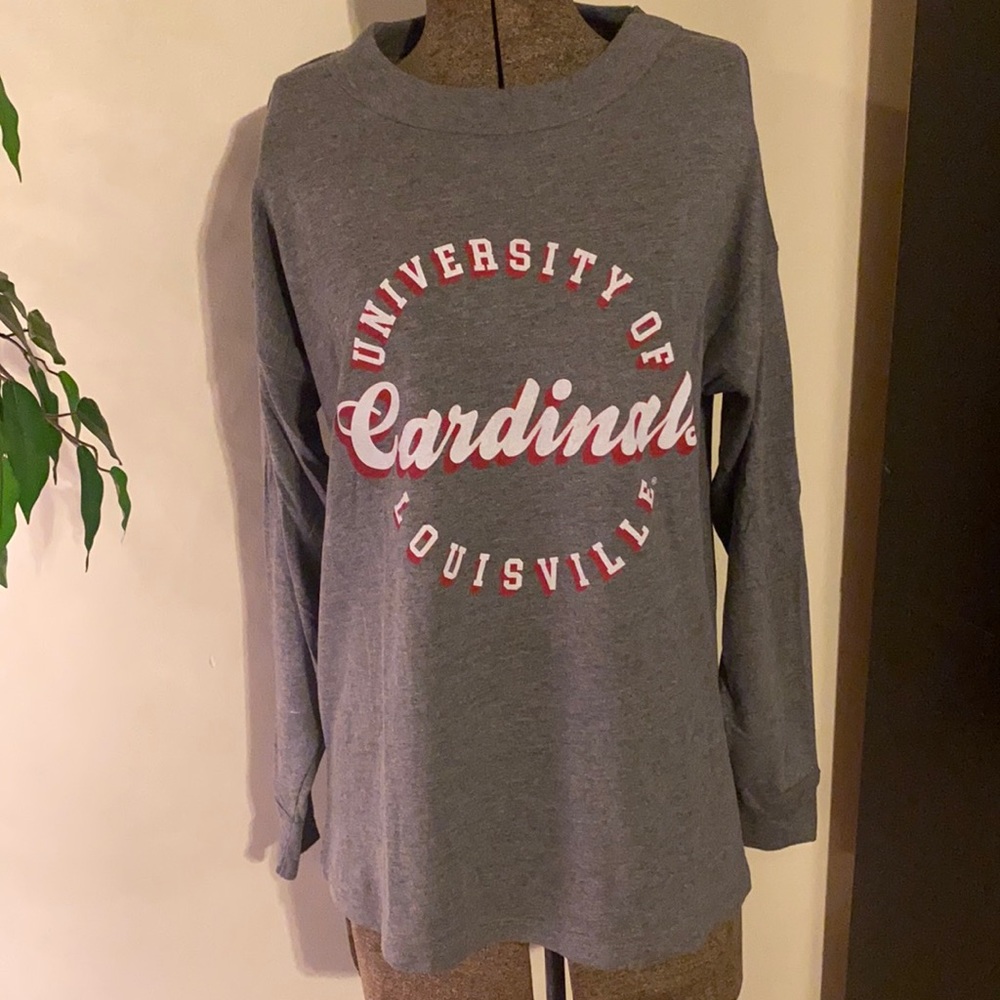 NWT! VS Pink UofL Louisville cardinals shirt XS